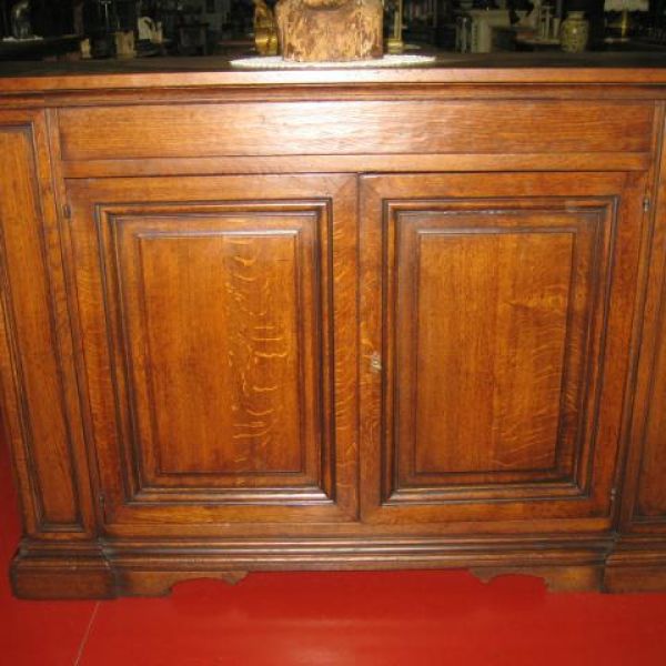 CREDENZA 649