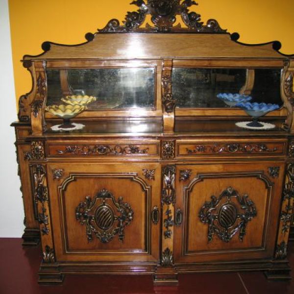 CREDENZA 578